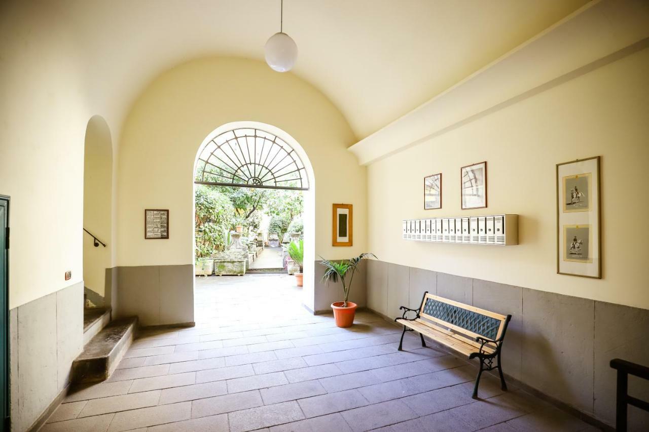 La Casa Di Zucca Sopra Piazza Plebiscito! Villa Napoli Eksteriør billede